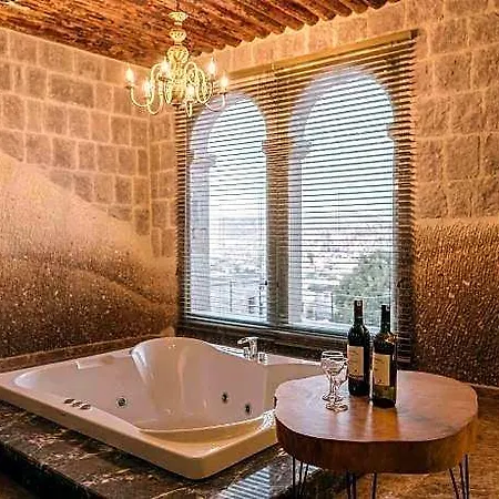 Lunar Cappadocia Hotel