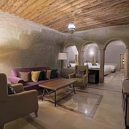 Lunar Cappadocia Гореме